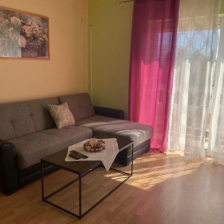 Banjol Apartments Vesna מראה חיצוני תמונה