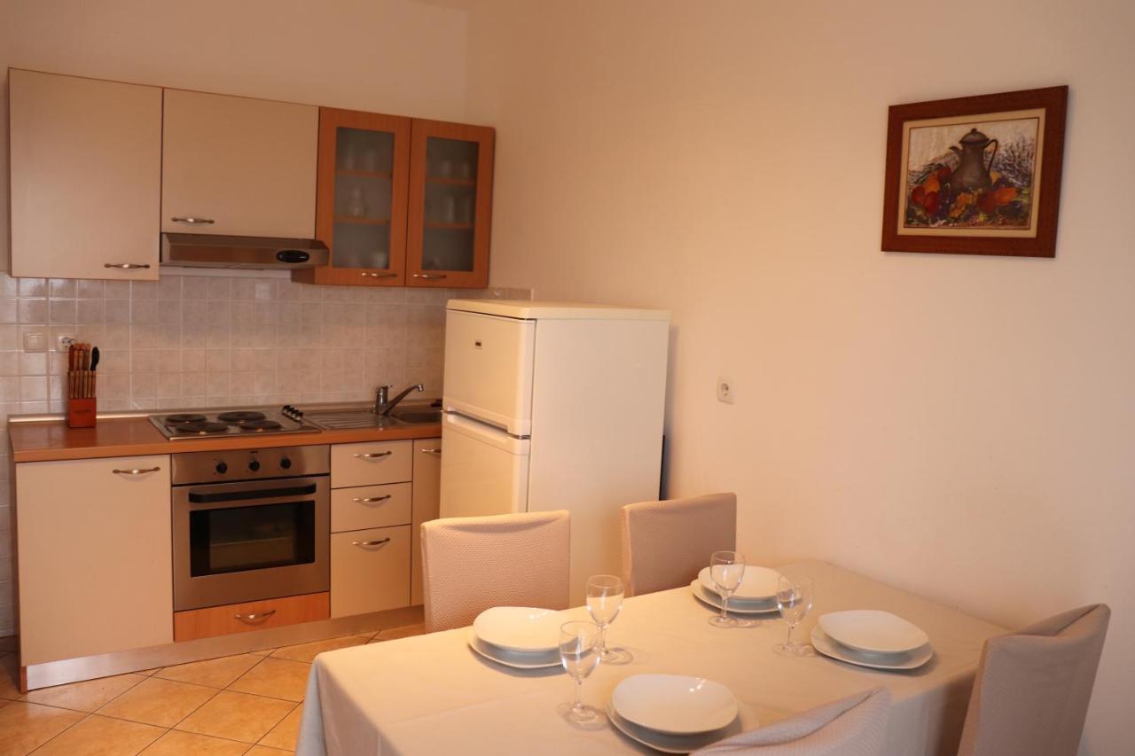 Banjol Apartments Vesna חדר תמונה